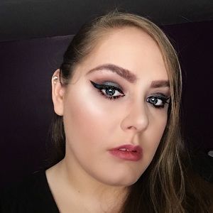 Meet your Posher, Margaret